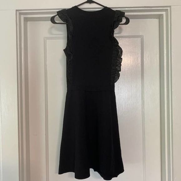 Red Valentino Black Short Sleeve Dress Size Small Ruffle Detail - Picture 6 of 8